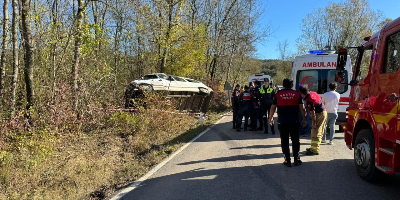 Yolcu Minibüsü Devrildi: 3'ü Ağır, 11 Yaralı