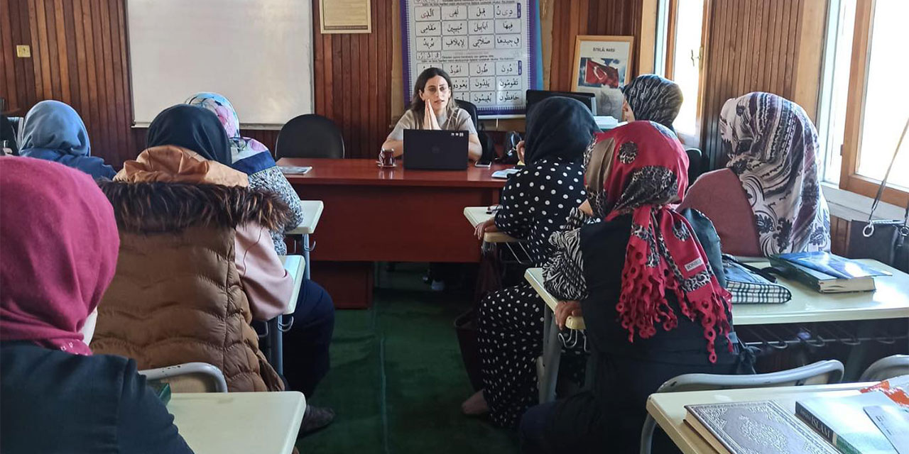 Rize'de bağımlılıkta farkındalık semineri düzenlendi