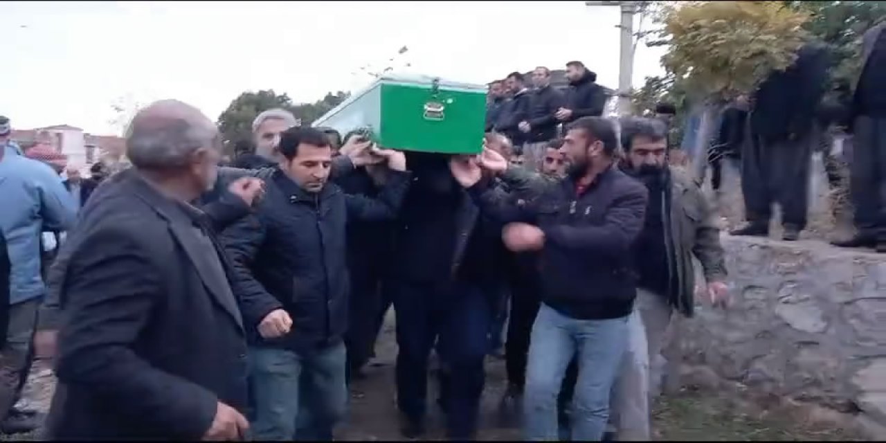 Şırnak'taki Yangında Yaralanan 15 Yaşındaki Umut Da Kurtarılamadı (2)