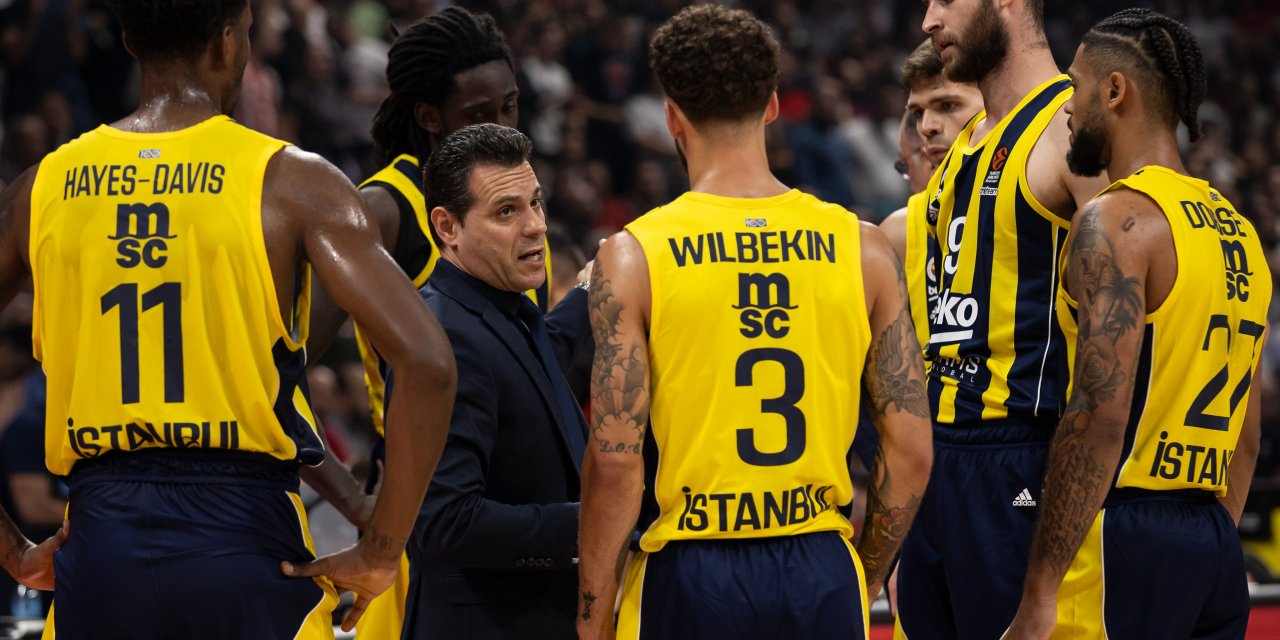 Kızılyıldız - Fenerbahçe: 87-56