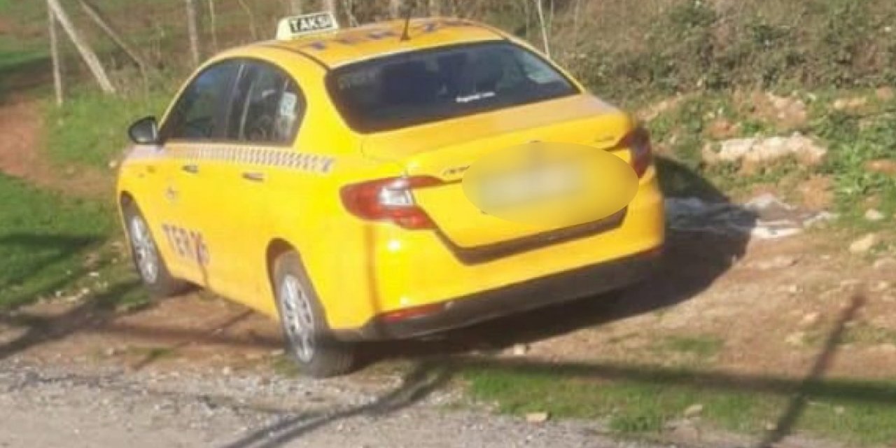 Sancaktepe'de Taksi Şoförü Aracında Ölü Bulundu