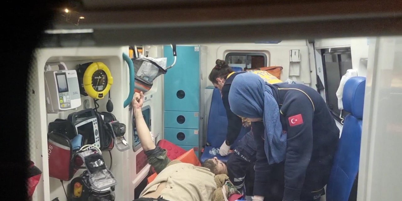 Ümraniye'de Pompalı Tüfekle Rastgele Ateş Etti: 1 Yaralı