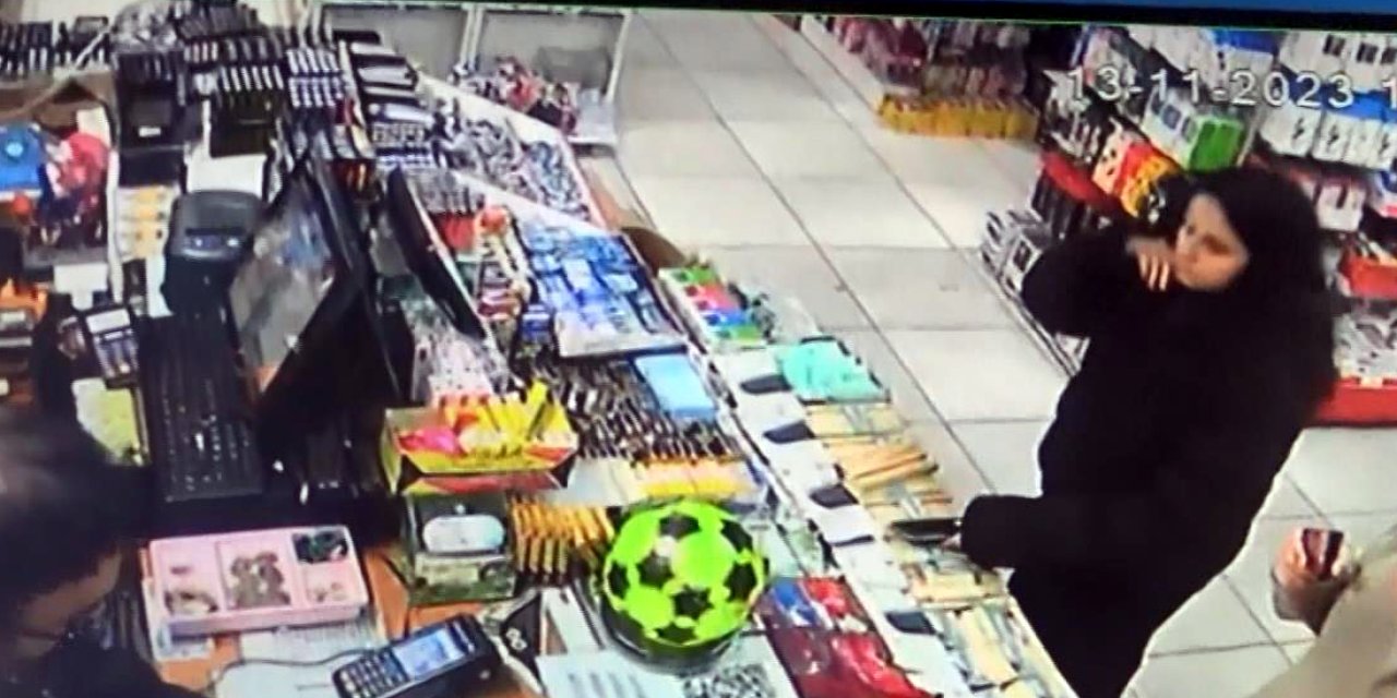 Avcılar'da Markette Cep Telefonu Hırsızlığı Kamerada