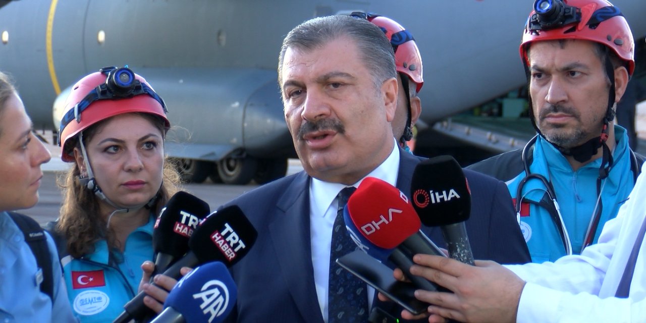 Bakan Koca: Kanserli Hastaları Türkiye'ye Götürme Çabası İçerisindeyiz