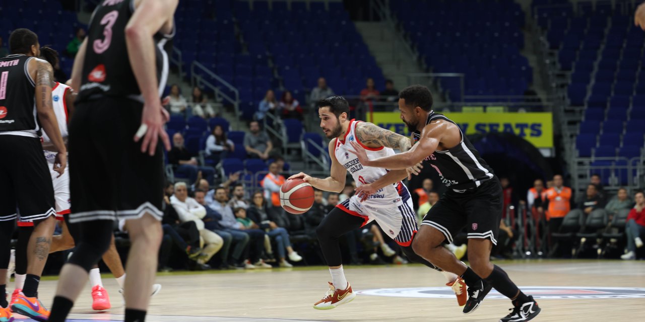 Bahçeşehir Koleji - Sabah: 99-80