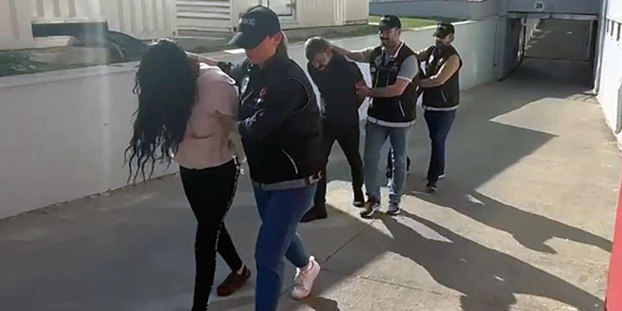 Adana'da 'Torbacı' Operasyonunda 2 Tutuklama