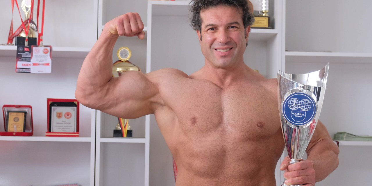 Çizgi Film Karakteri 'he-man'den Etkilenip, Dünya Şampiyonu Oldu