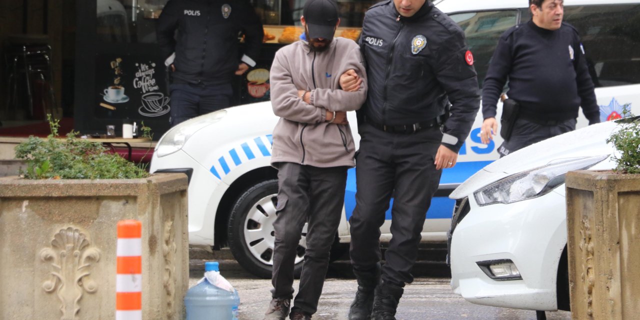 18 Aracın Lastiklerini Kesen Şüpheli: Sarhoştum, Hatırlamıyorum