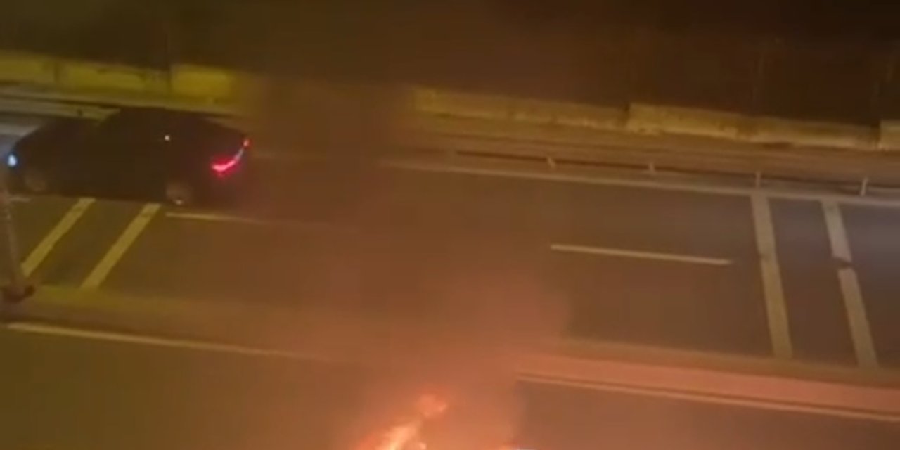 Kartal'da Taksi Alev Alev Yandı