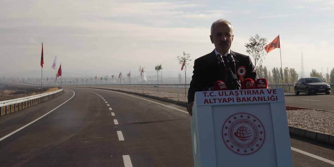 Bakan Uraloğlu: Ülkemizin Her Köşesini Hızlı, Güvenli, Konforlu Yol Ağlarıyla Donatıyoruz