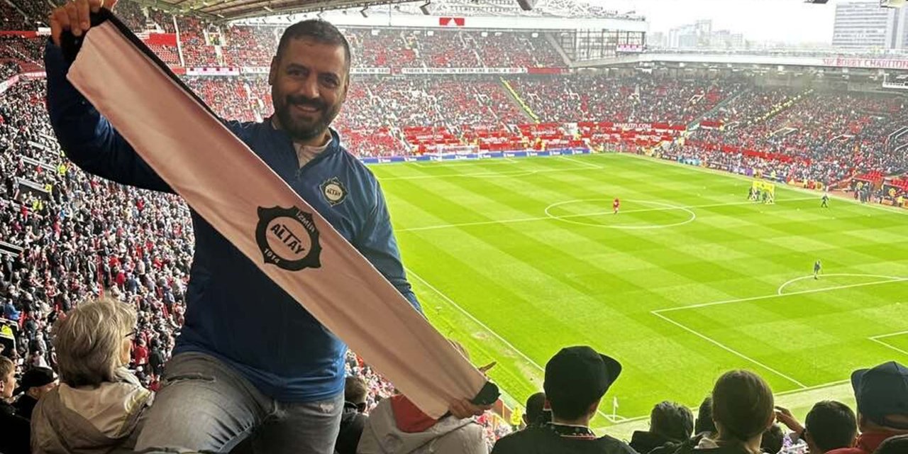 Altay'da Tribünden Gelen Başkan Modeli