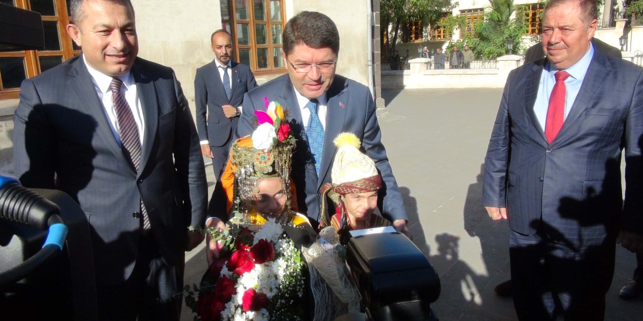 Bakan Tunç: Hasar Tespiti Ve Yıkım Kararı Davaları, 168 Günde Tamamlanacak