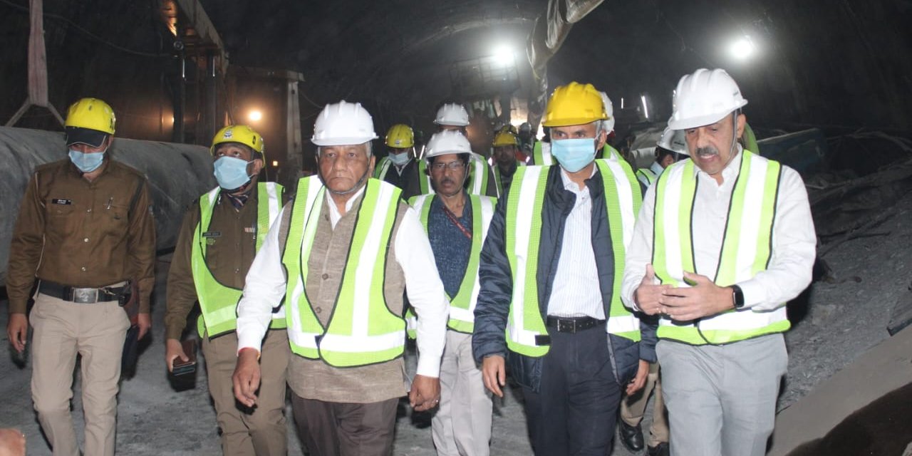 Hindistan’daki Tünel Kazasında Kurtarma Çalışmaları 6'ncı Gününde