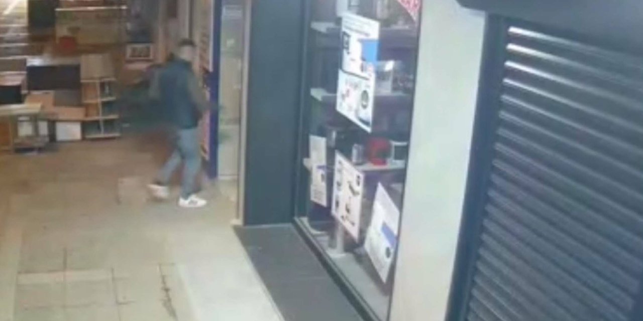 İzmir'de 6 Evden Hırsızlık Yapan Şüpheli Tutuklandı