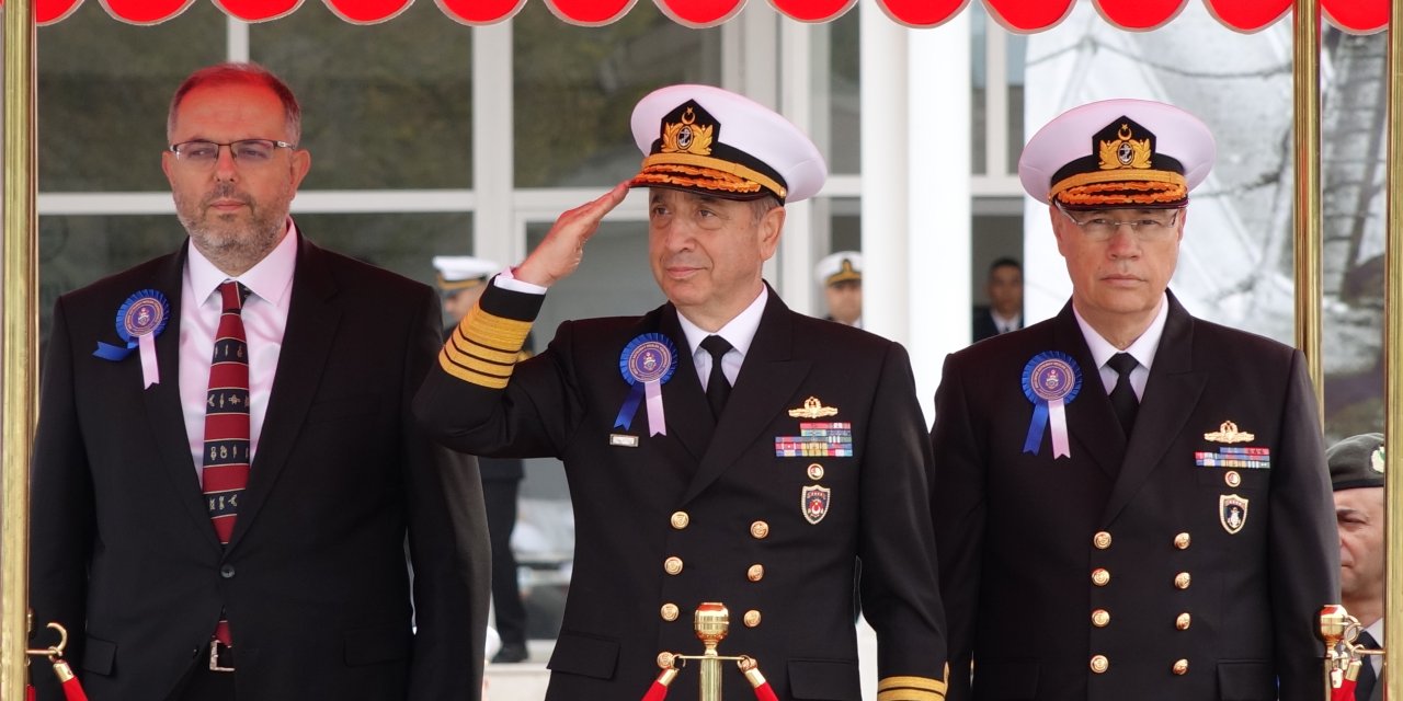 Oramiral Tatlıoğlu: Karadeniz'de Nato Veya Amerika Birleşik Devletleri'ni İstemiyoruz