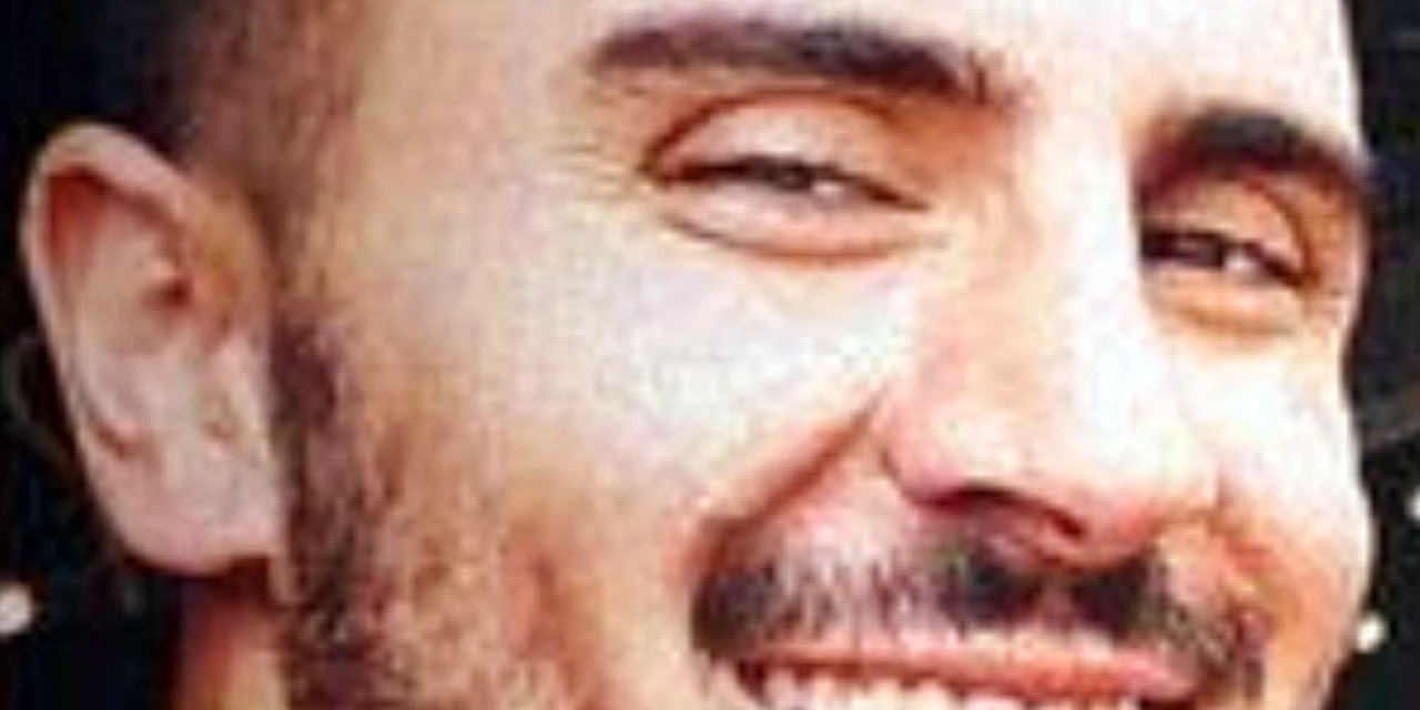 Arkadaşlarını Çağırıp, Öldürecekleri Kişiyi Sokak Üzerinde Aramışlar