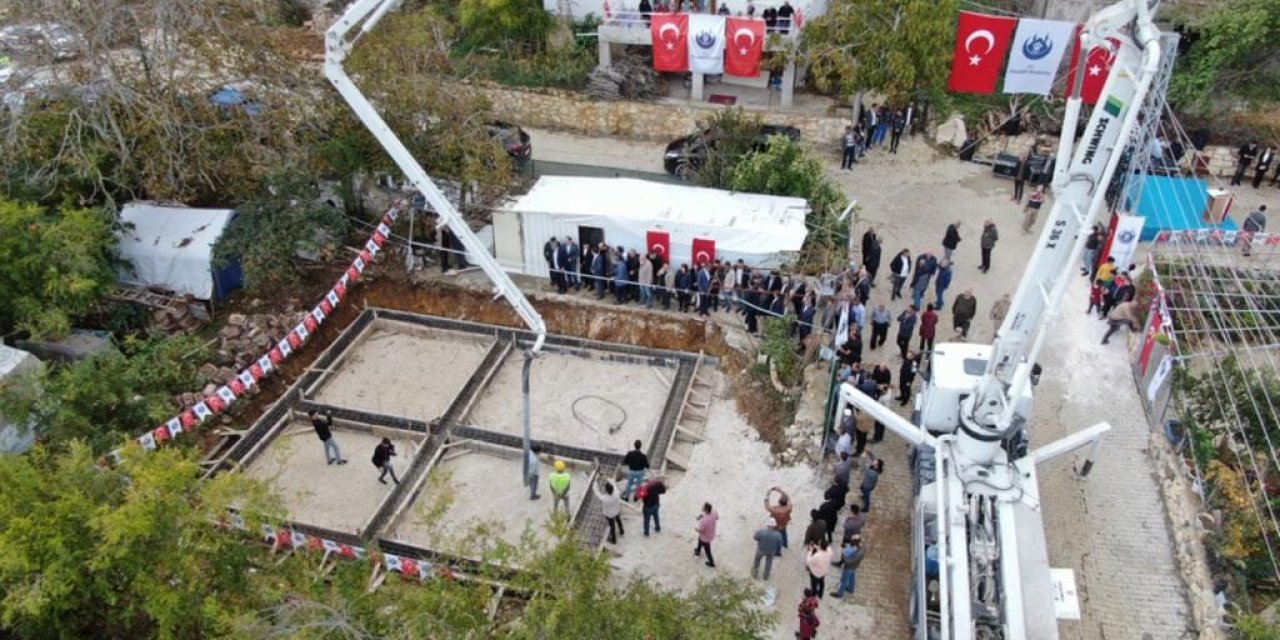 Hatay'da Yerinde Dönüşümün İlk Temeli Atıldı