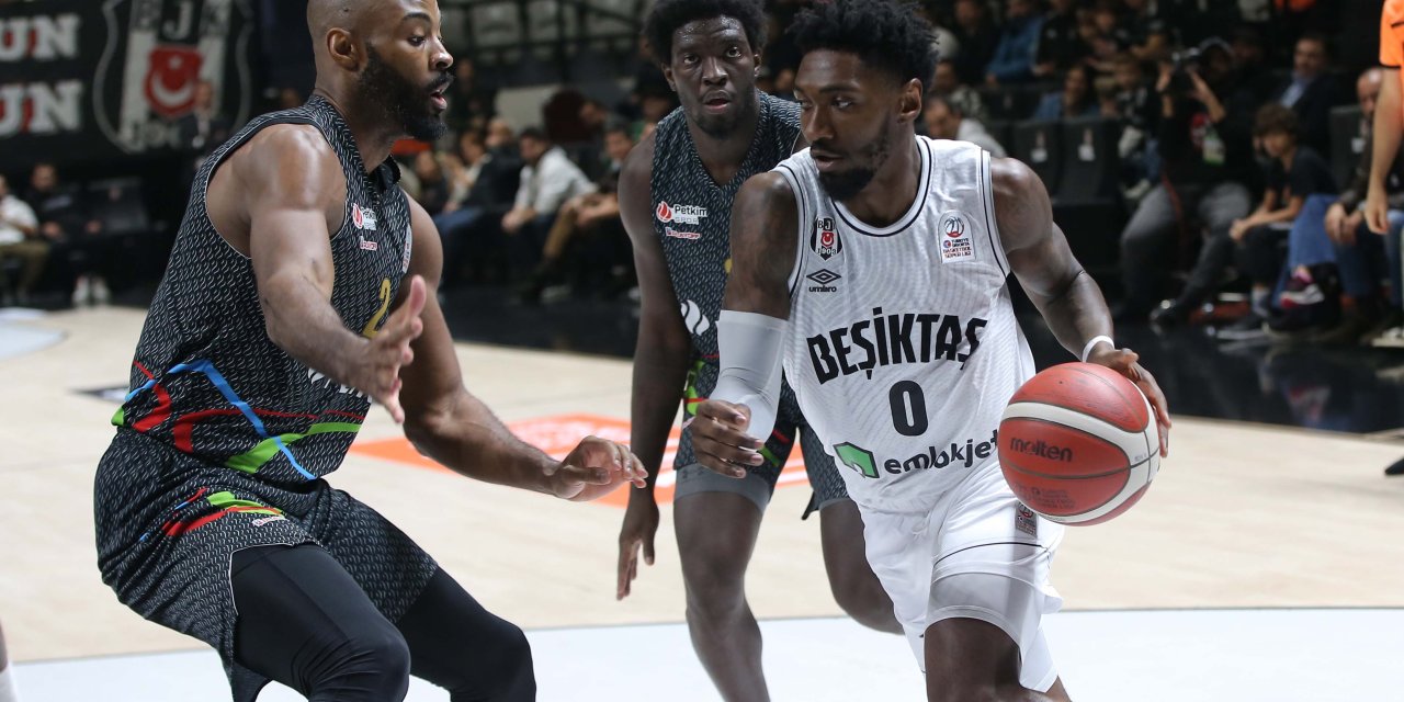 Beşiktaş - Aliağa Petkimspor: 66-62