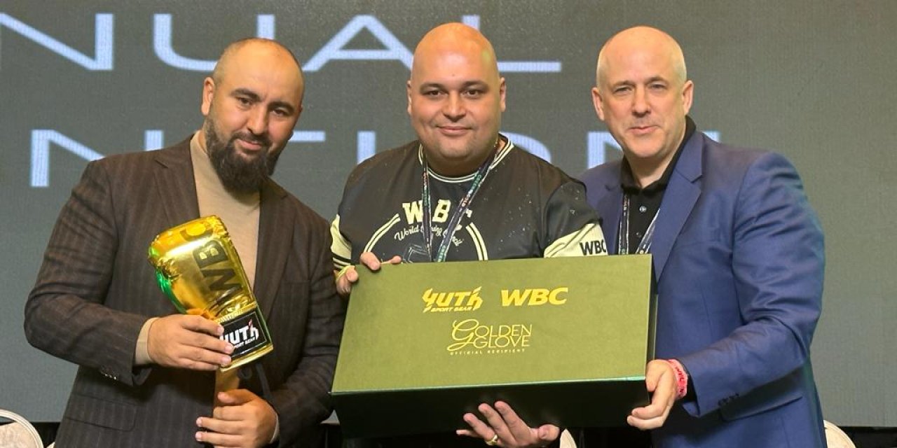 Özbekistan’da Şampiyon Boksörlerin Gala Gecesi