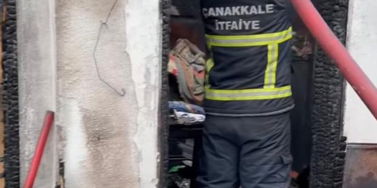 Evde Çıkan Yangında Hayatını Kaybetti