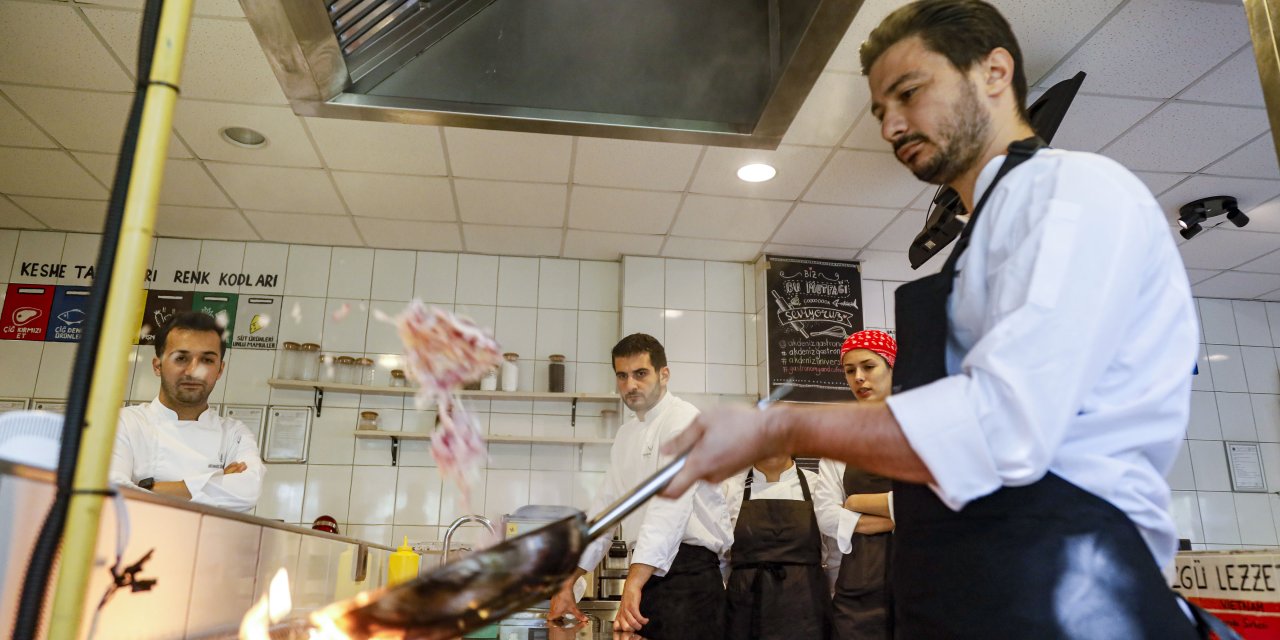 Turizm Sektöründe İş Gücü Kaybı Yaşayan Avrupa'nın Gözü, Türkiye'de