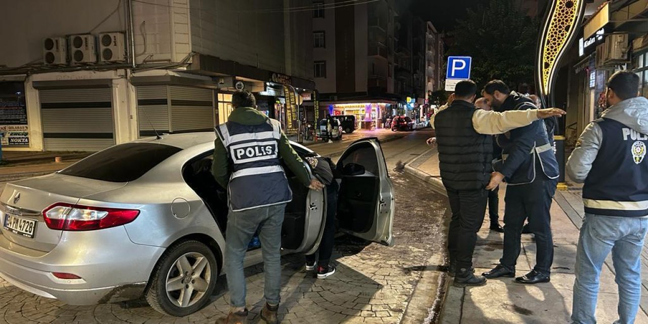 Samsun'da Aranan 19 Kişi Yakalandı