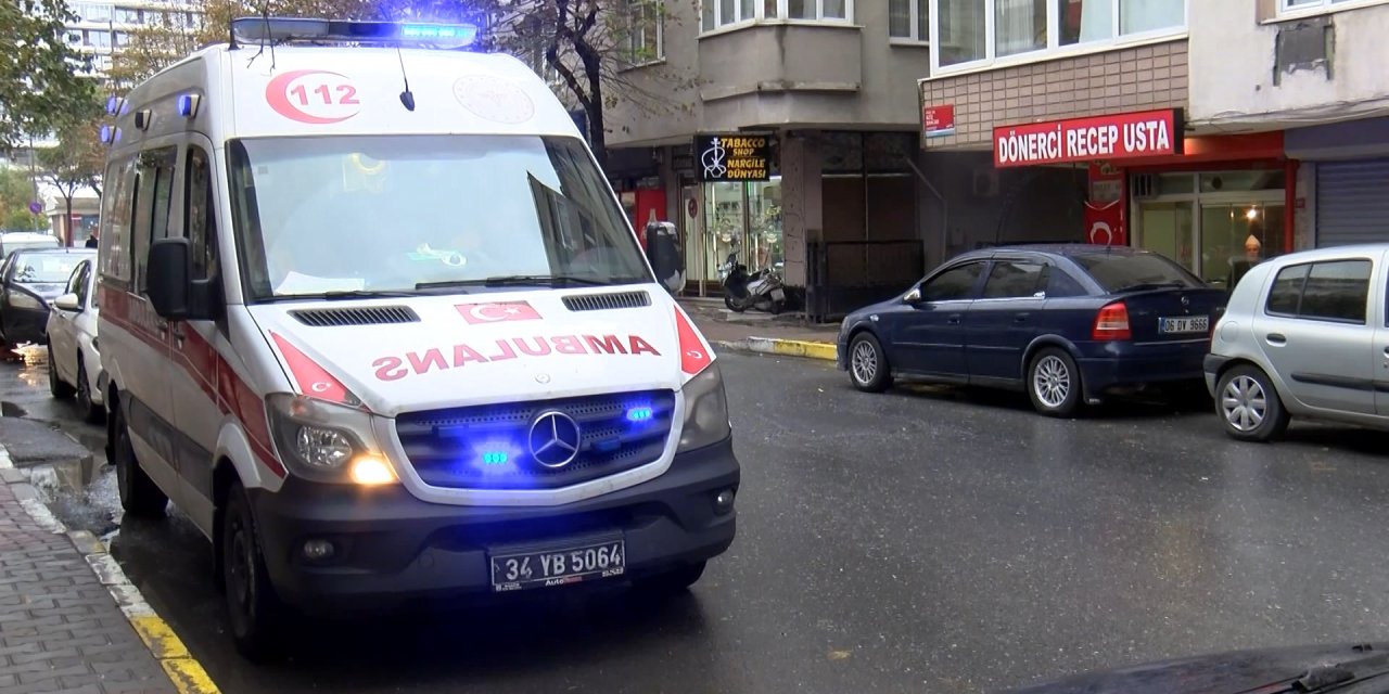 Küçükçekme'de Bir Binada Yapılan Böcek İlaçlamasından Dolayı 4 Kişi Zehirlendi