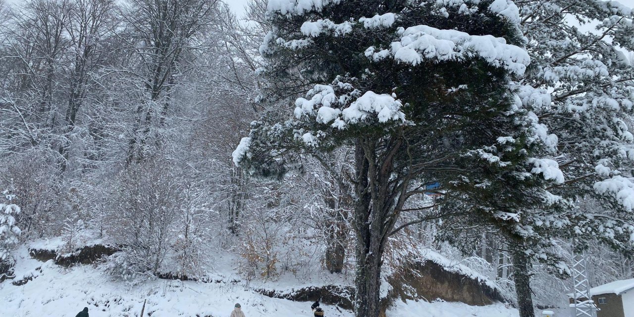 Kütahya’da Kar Yağışı Trafiği Olumsuz Etkiledi