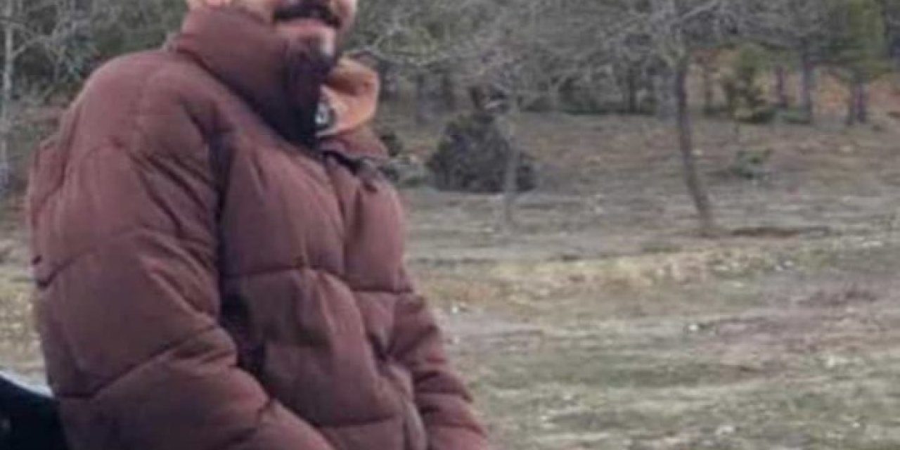 Motosiklet Sürücüsü Ağaca Çarparak Öldü