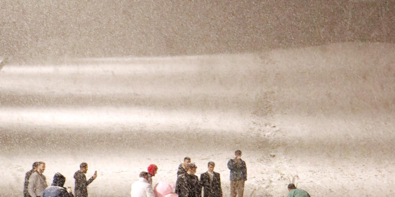 Palandöken’de Gece Yarısı Kar Keyfi