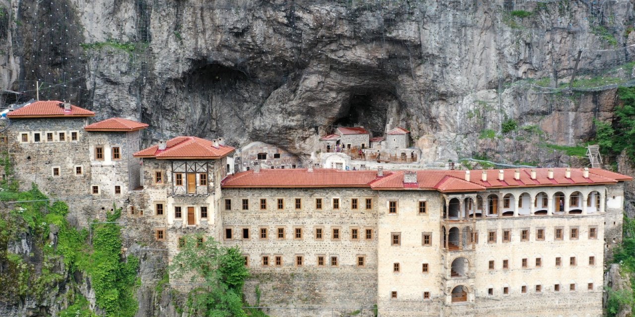 Trabzon'u 10 Ayda 1 Milyon 216 Bin 37 Turist Ziyaret Etti