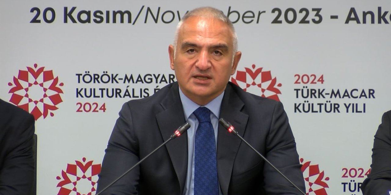 Bakan Ersoy: Kültür Sanat Değerlerimizin Macaristan'da En Çarpıcı Şekilde Tanıtılmasını İstiyoruz