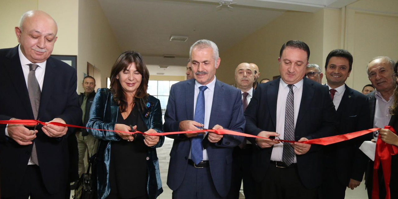 RTEÜ’de Şota Rustaveli Gürcü Dili Bölüm Kitaplığı Açılışı Gerçekleştirildi