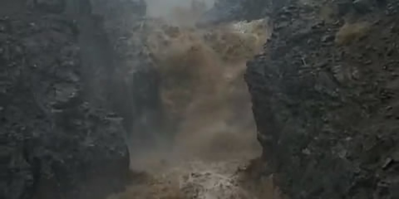 Elazığ'da Sağanak; Sori Şelalesi Taştı