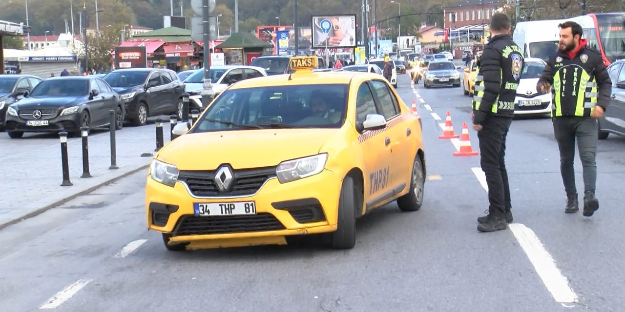 Fatih'te Kurallara Uymayan Taksicilere Ceza