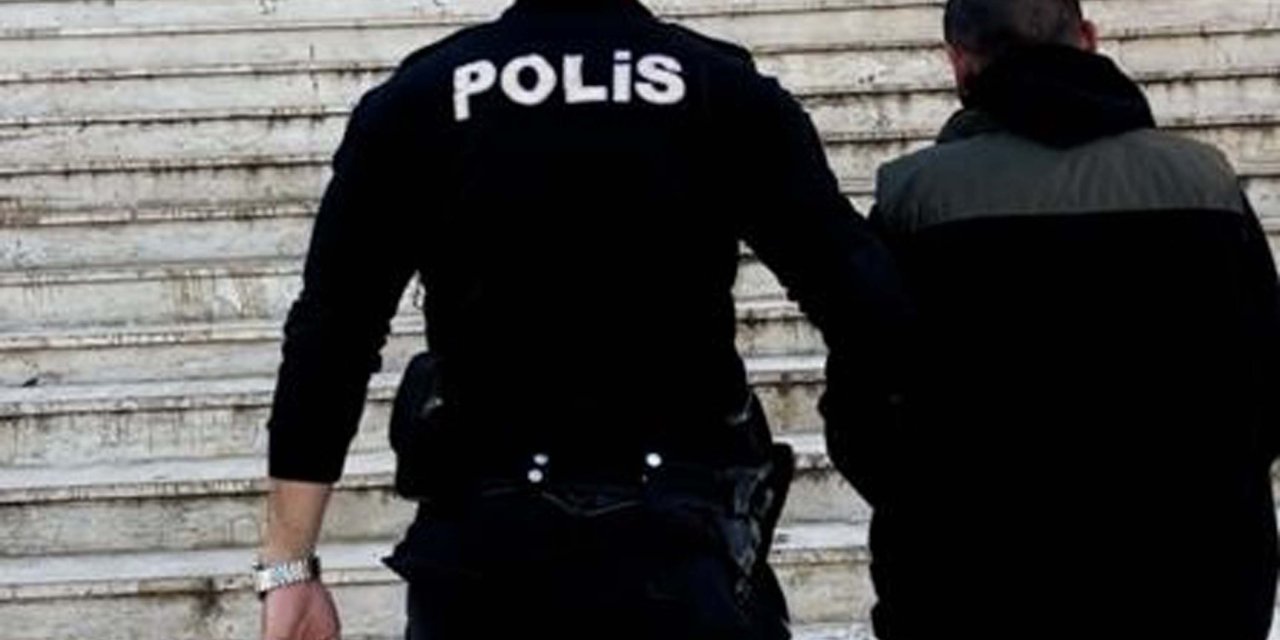 Çanakkale'de 30 Kişiyi 11 Milyon Tl Dolandıran Şüpheli Tutuklandı