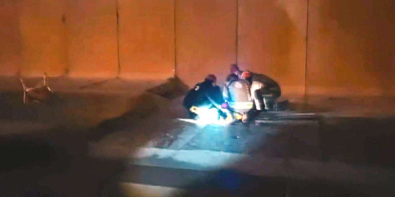 Esenyurt'ta 9 Metre Yükseklikten Su Kanalına Düşen Adamı İtfaiye Kurtardı