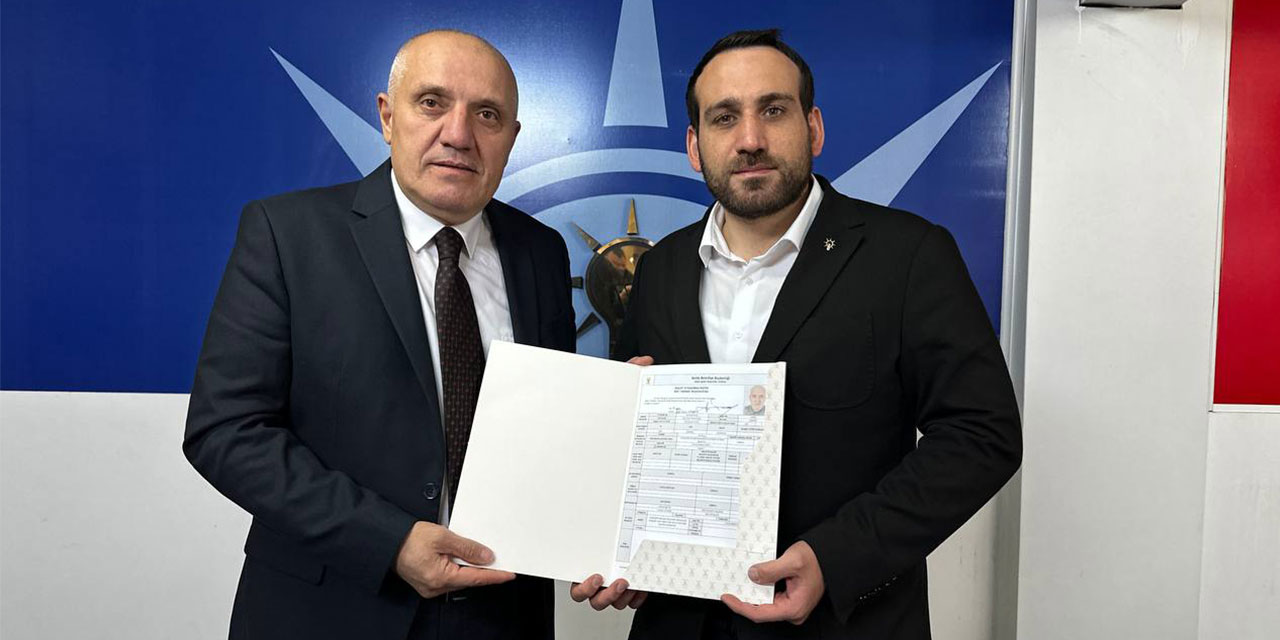 Rize’de Belediye Başkan Aday Adayı Küçükmustafa’nın Baba Acısı