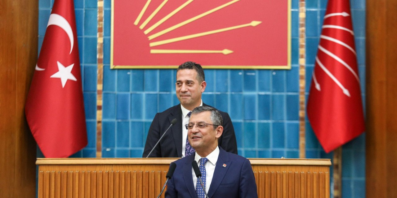 Özgür Özel: Ayrılmanıza Bel Bağlayan, Birleşmenize Umut Bağlayan Yok