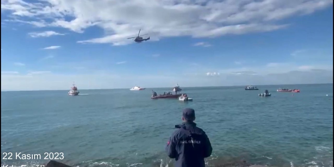 Kayıp Denizcileri Arama Çalışmaları 4'üncü Gününde (3)