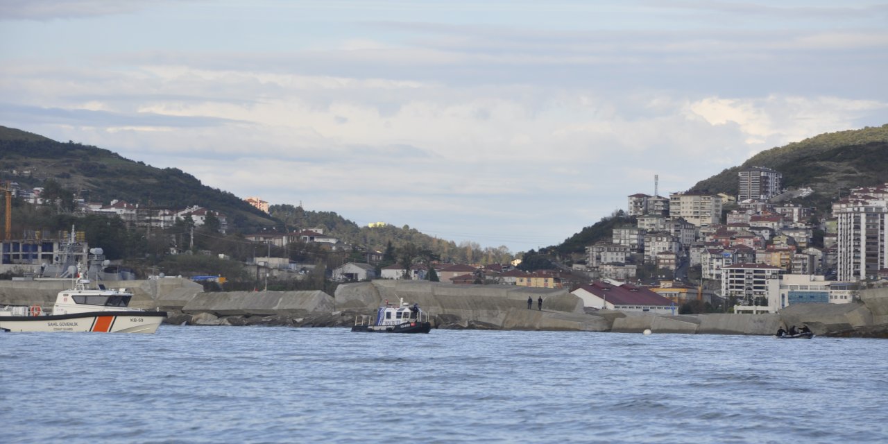Kayıp Denizcileri Arama Çalışmaları 4'üncü Gününde (4)