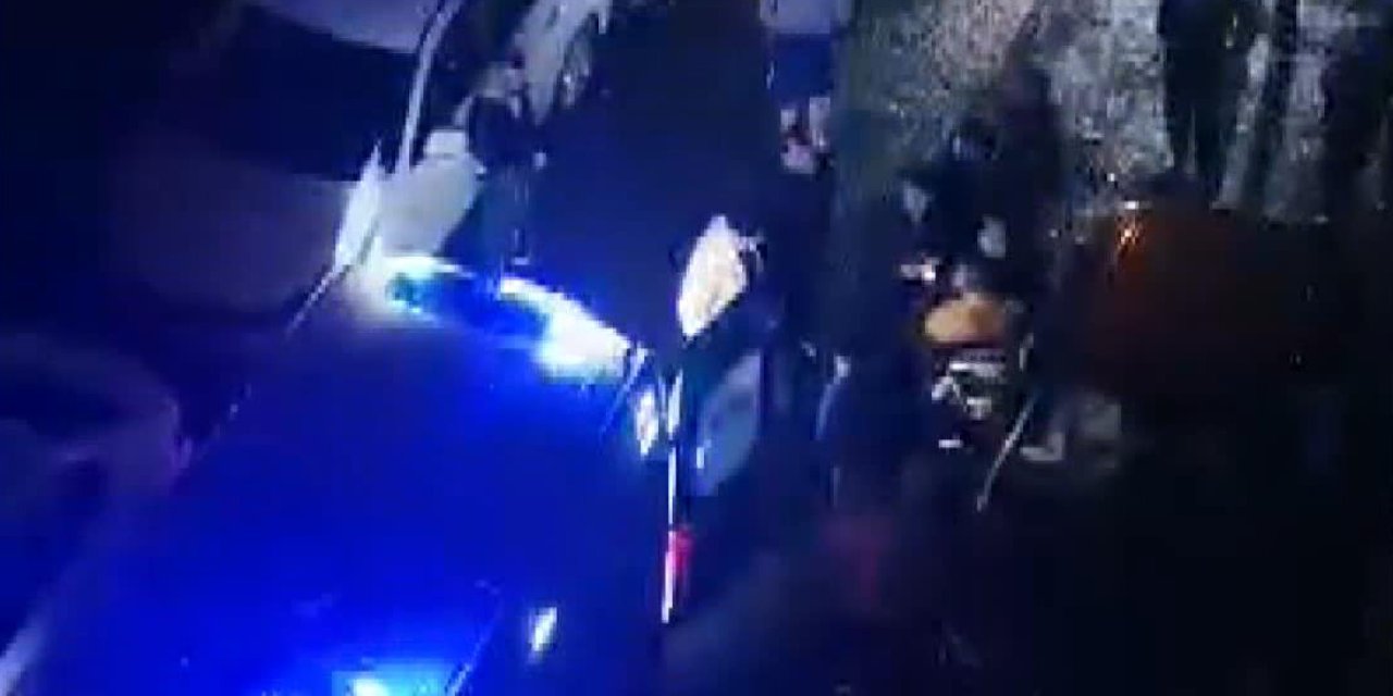 Gaziosmanpaşa'da Otomobildekilere Kurşun Yağdırdılar: 2 Yaralı