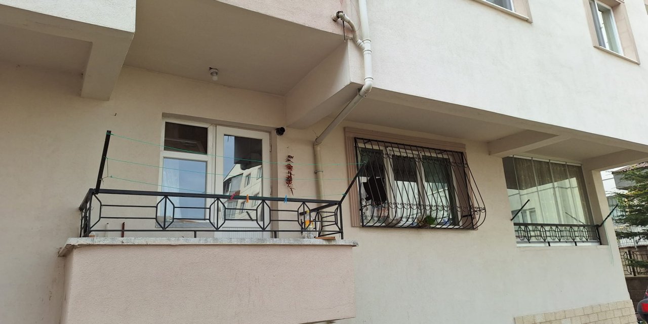 Aynı Aileden 5 Kişinin Öldüğü Komşu Saldırısında Ceyda, 'Sıra Bize Geliyor' Diyerek Yardım İstemiş