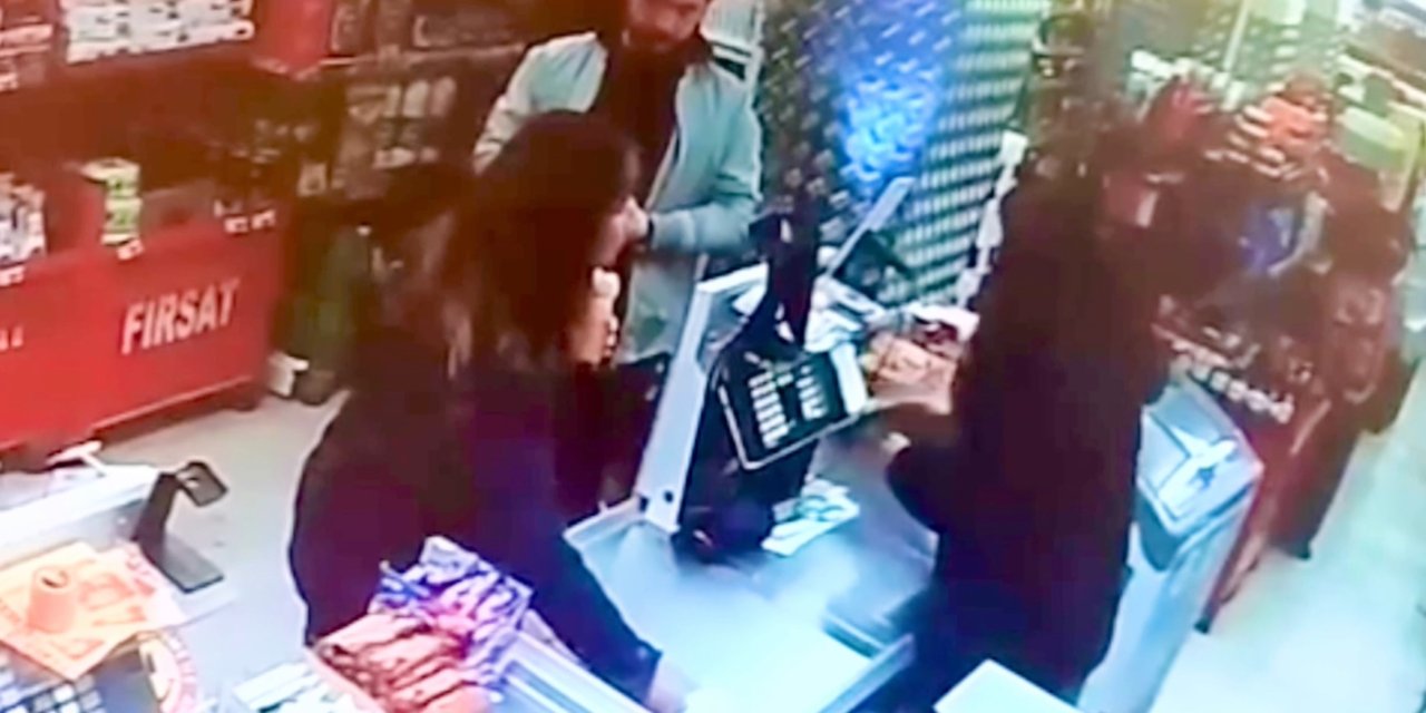 Pendik'te İkinci Kasayı Açmayan Kasiyere Koltuk Değneğiyle Saldırdı