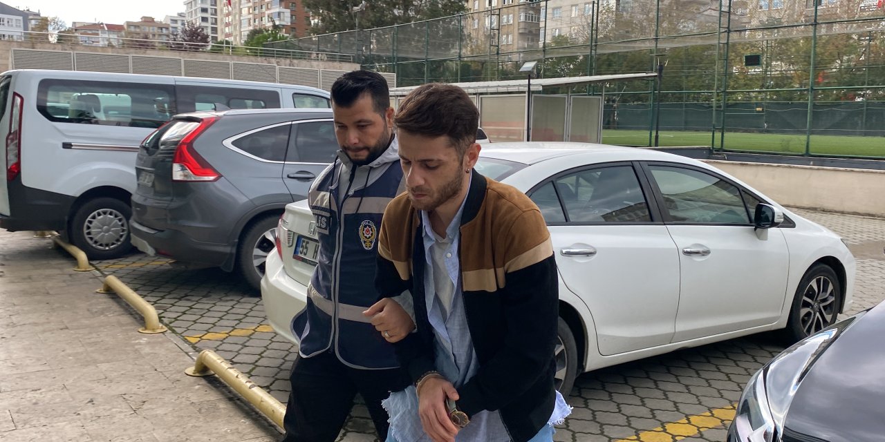 Elektronik Kelepçesi Halı Sahada Çıktığı Öne Sürülen Eski Kocaya 5 Gün Zorlama Hapis