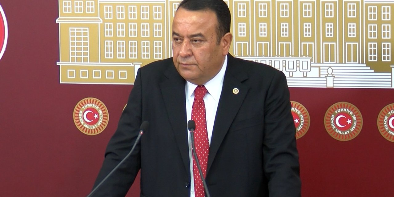 Adnan Beker: İyi Parti'de Fetö Taktiği Uygulanıyor