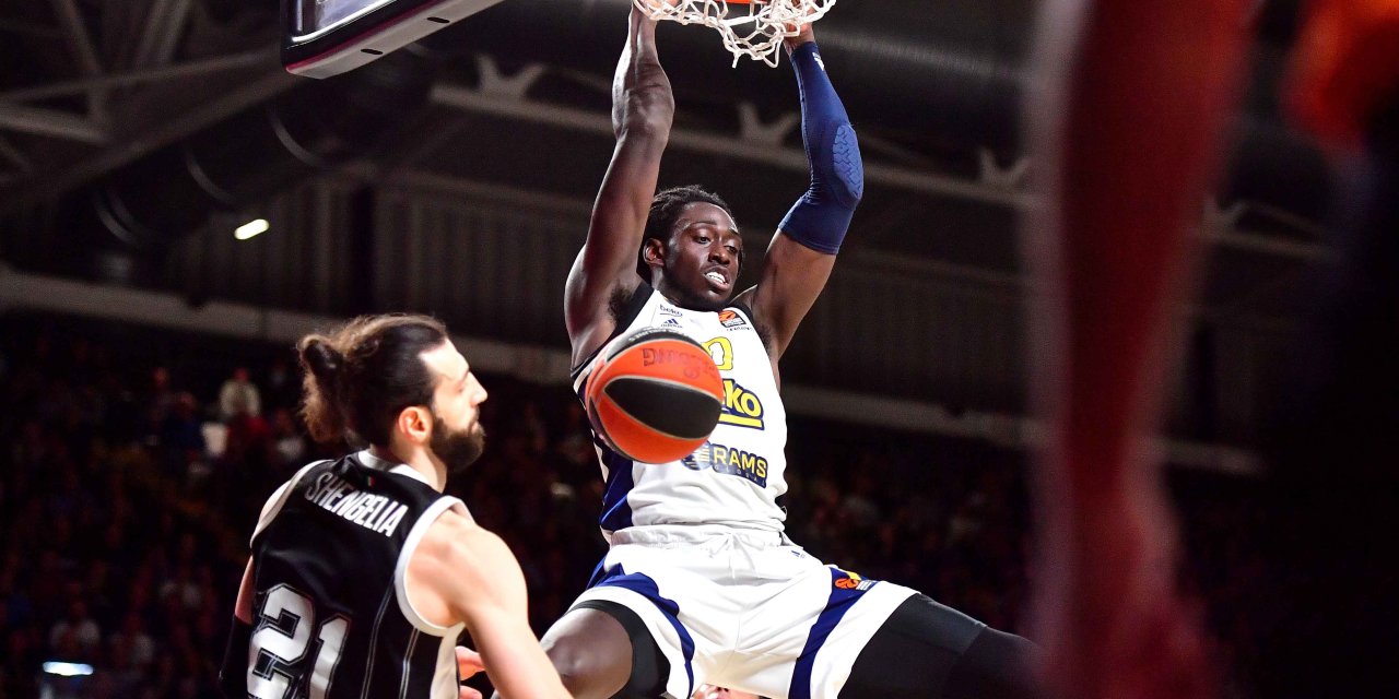 Virtus Bologna - Fenerbahçe Beko: 87-79