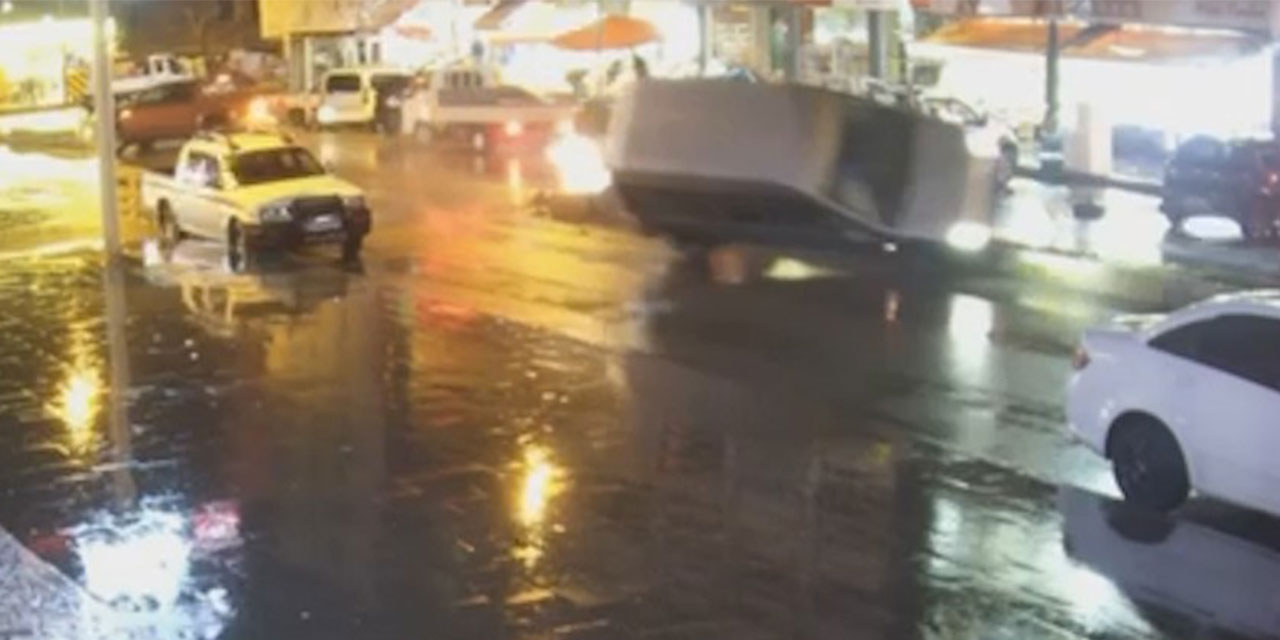 Rize’deki kaza güvenlik kameralarına yansıdı