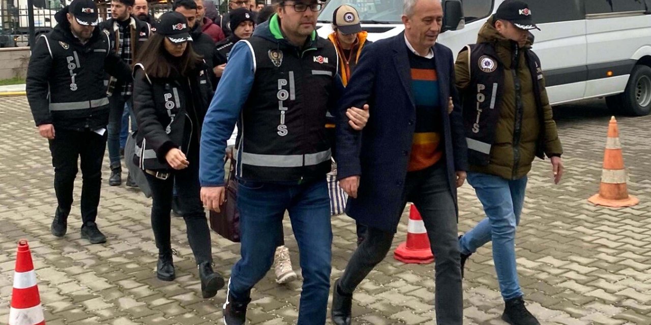 Rüşvet Sanığı Eski Başkan: Suçlamaları Kabul Etmiyorum, Yargılanmak İstiyorum