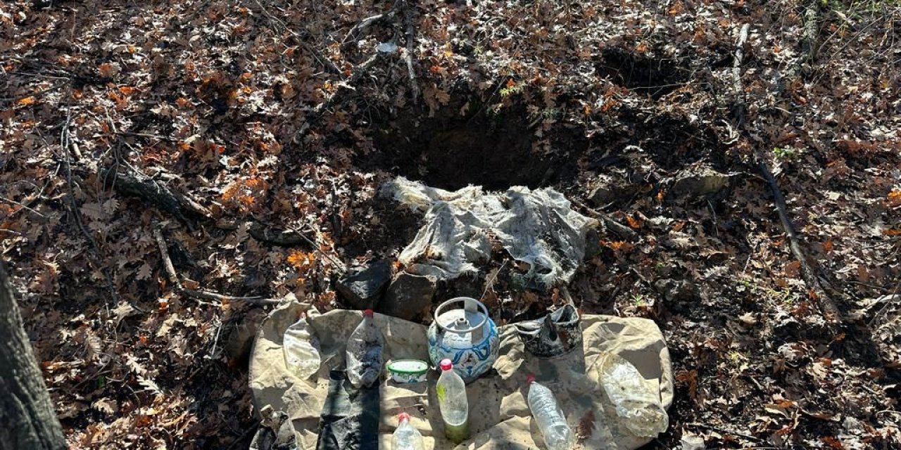 Tunceli’de Pkk Operasyonunda 11 Sığınak İmha Edildi